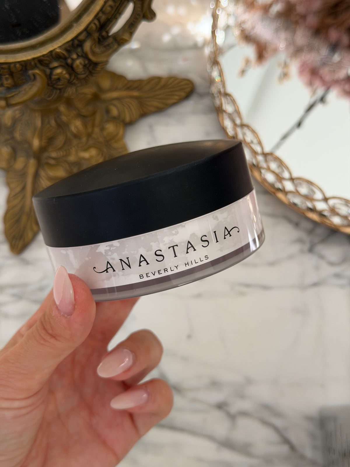 ANASTASIA BEVERLY HILLS
Loose Setting Powder - Translucent