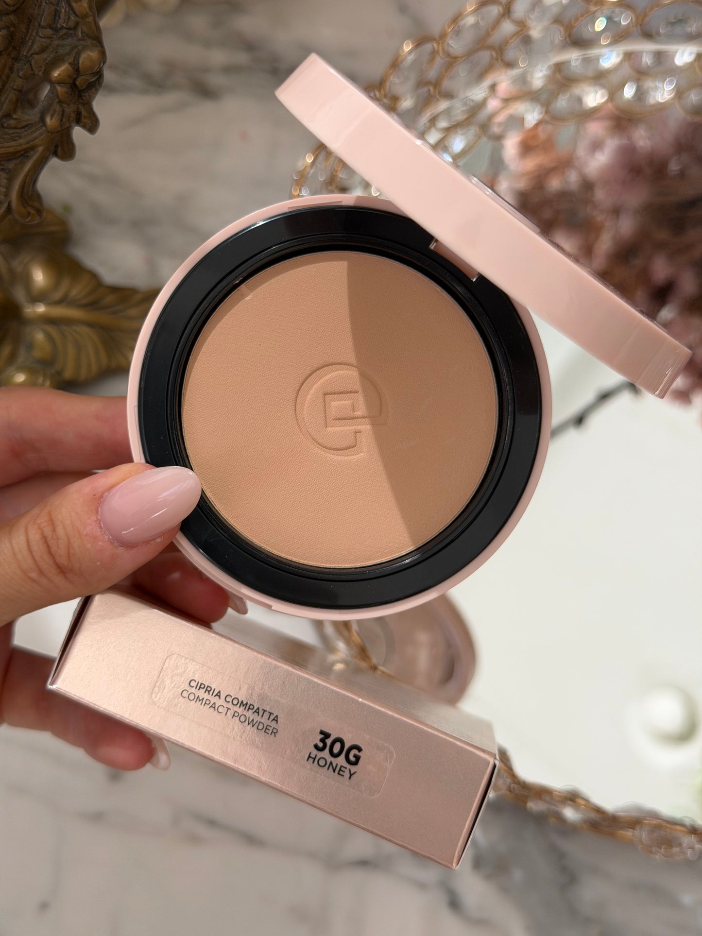 COLLISTAR
Impeccabile Compact Powder - Honey