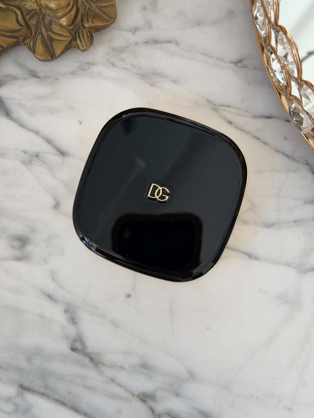 DOLCE&GABBANA Face&Eyes Match
Lasting Bronzer & Eyeshadow Powder (01)