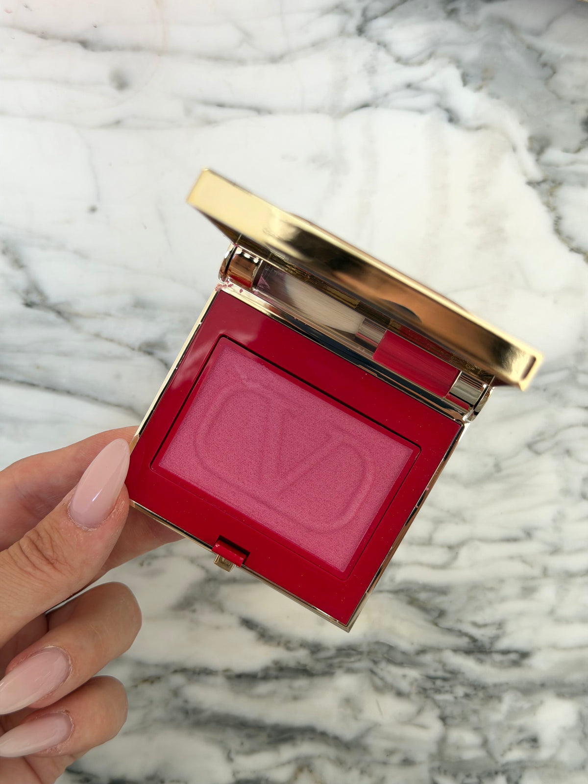 VALENTINO Eye2Cheek Dual-Use Blush & Eyeshadow (01)