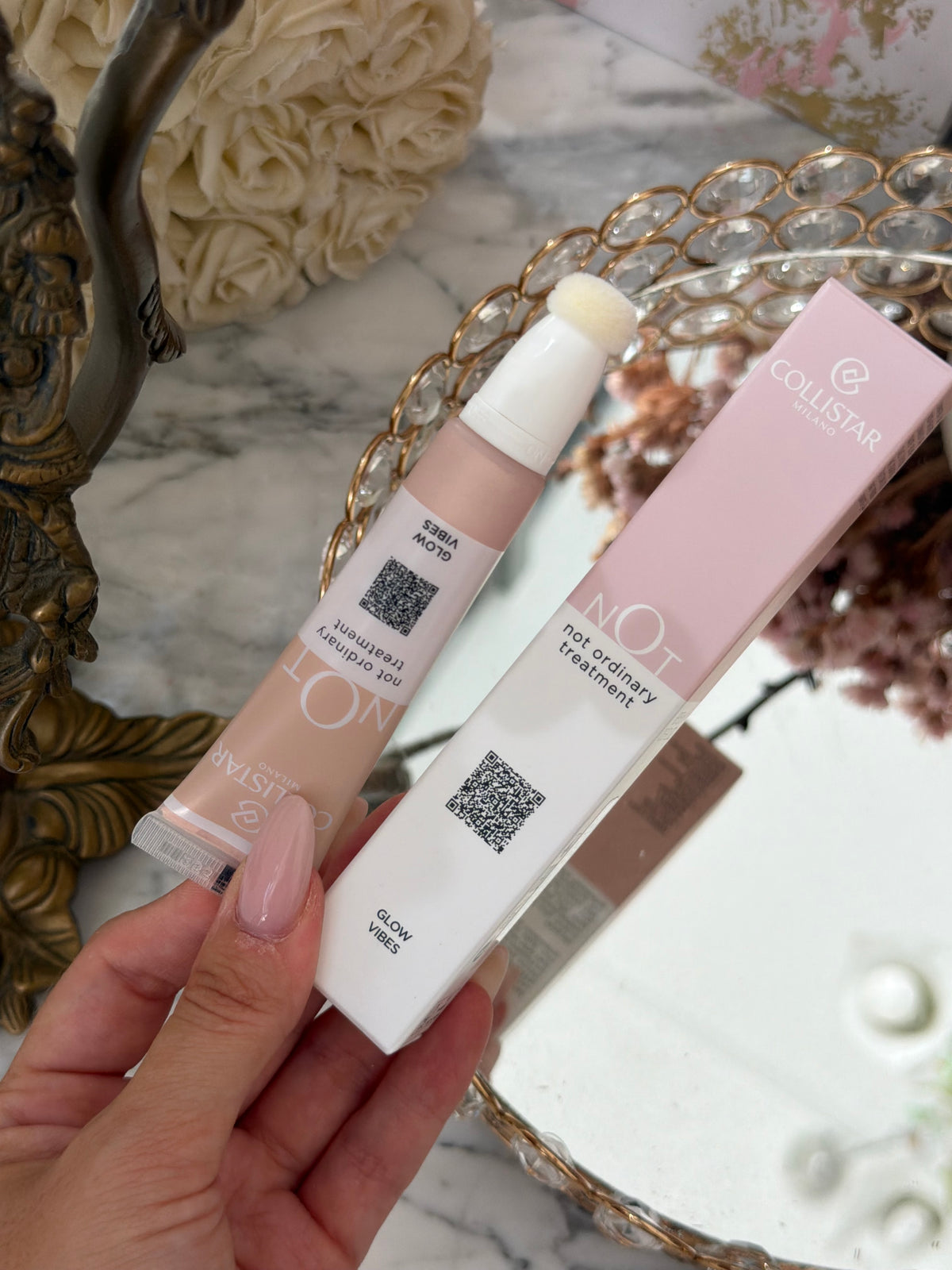 COLLISTAR Not Glow Vibes
Liquid Highlighter (01)