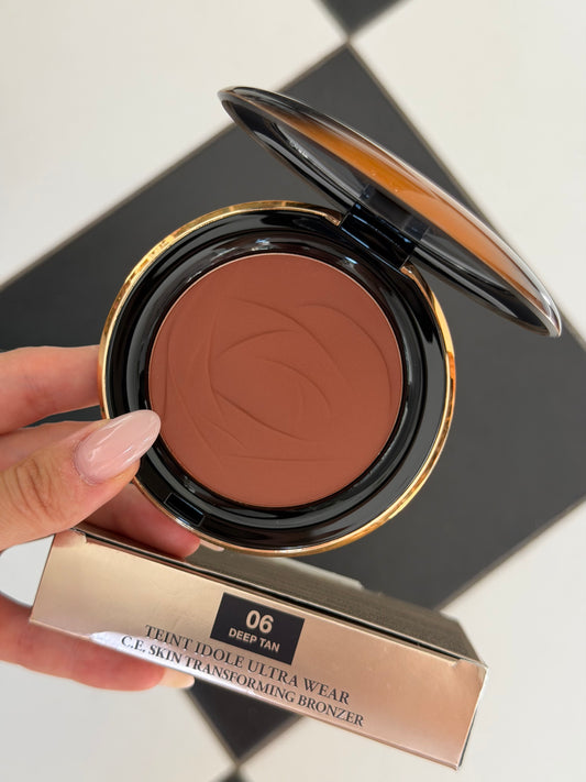 LANCOME Teint Idole Ultra Wear C.E Skin Transforming Bronzer (06)