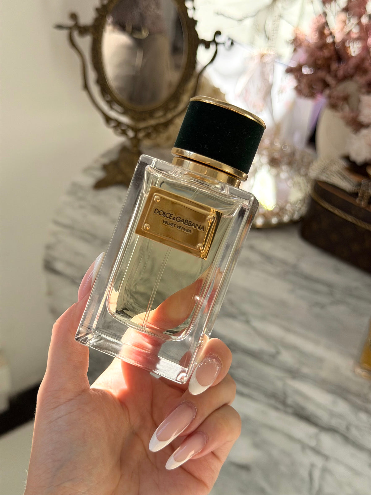 DOLCE&GABBANA
Velvet Vetiver Eau de Parfum 100ml
Woody Green Notes