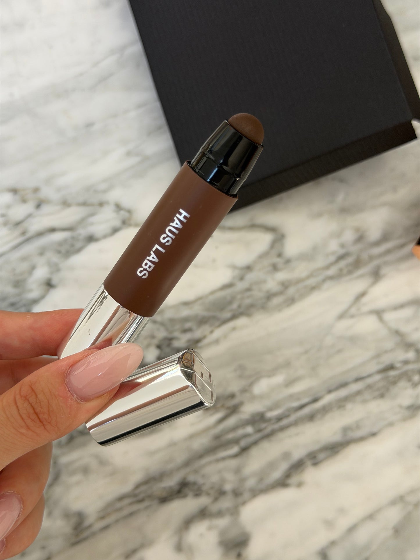 HAUS LABS 
Precision Sculpt Shaping Balm Contour - Taper