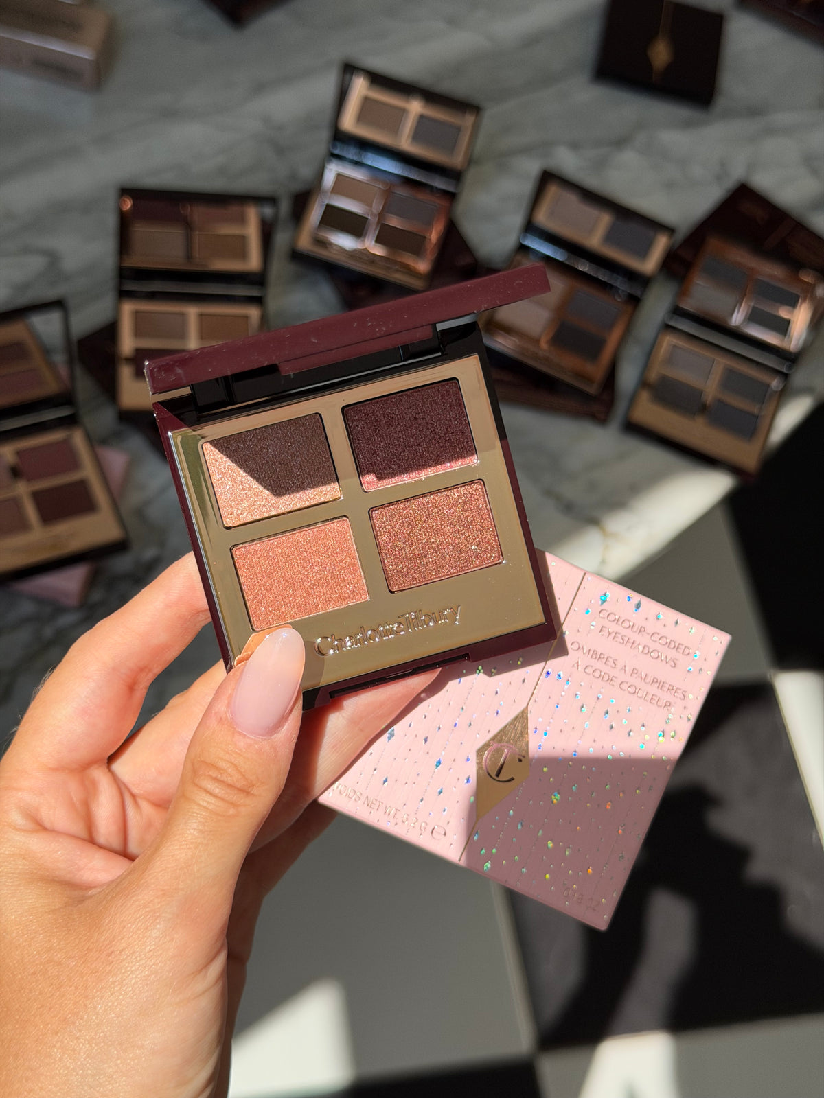 CHARLOTTE TILBURY Luxury EyeShadow Palette Of Pops - Pillow Talk