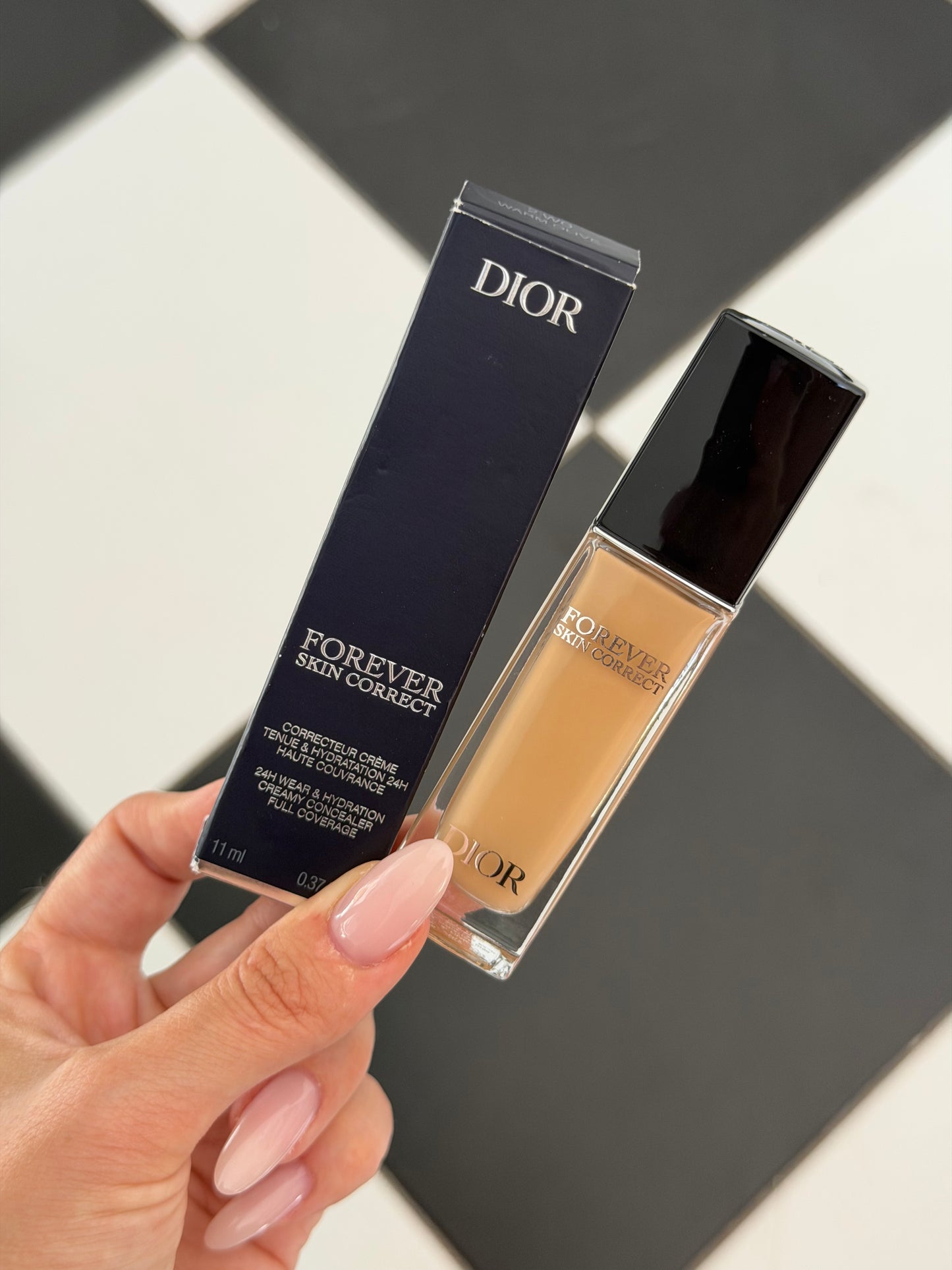 DIOR Forever Skin Correct (2WO)
Full-Coverage Concealer - 24h Hydration and Wear - No Transfer