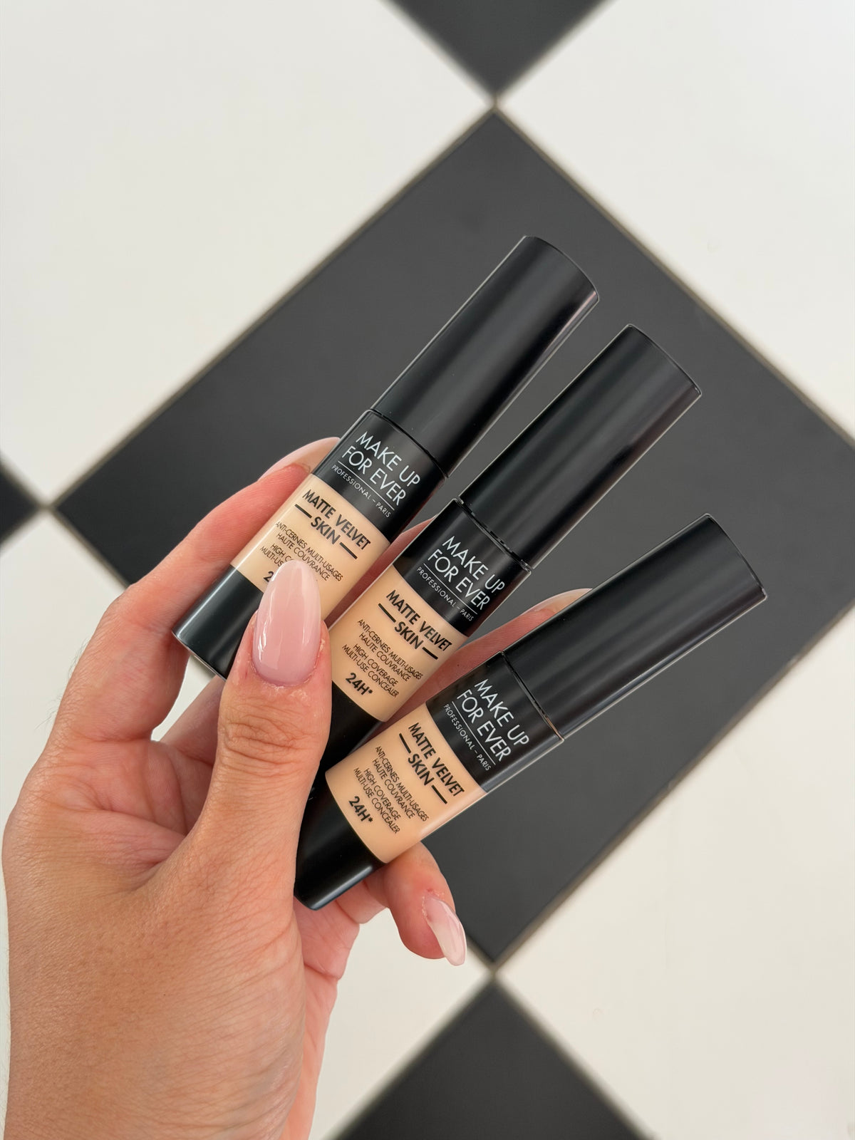 MAKE UP FOR EVER Matte Velvet Skin High Coverage Multi-Use Concealer