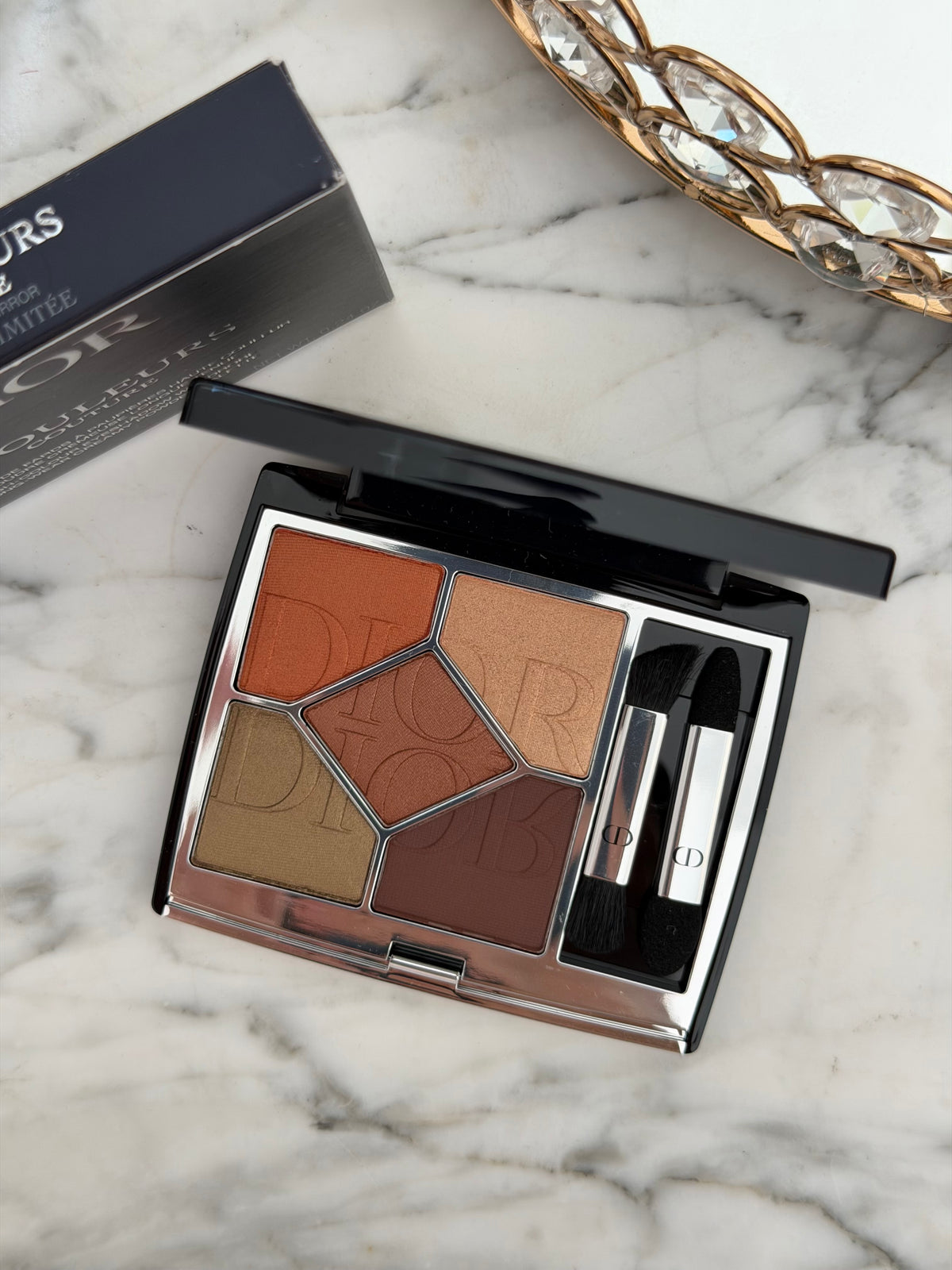 DIOR Diorshow 5 Couleurs
Eye Palette - 5 Eyeshadows - High Color and Long Wear (659)