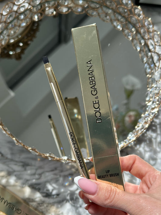 DOLCE&GABBANA Lip Beauty Brush
Vegan - Ultra-Soft