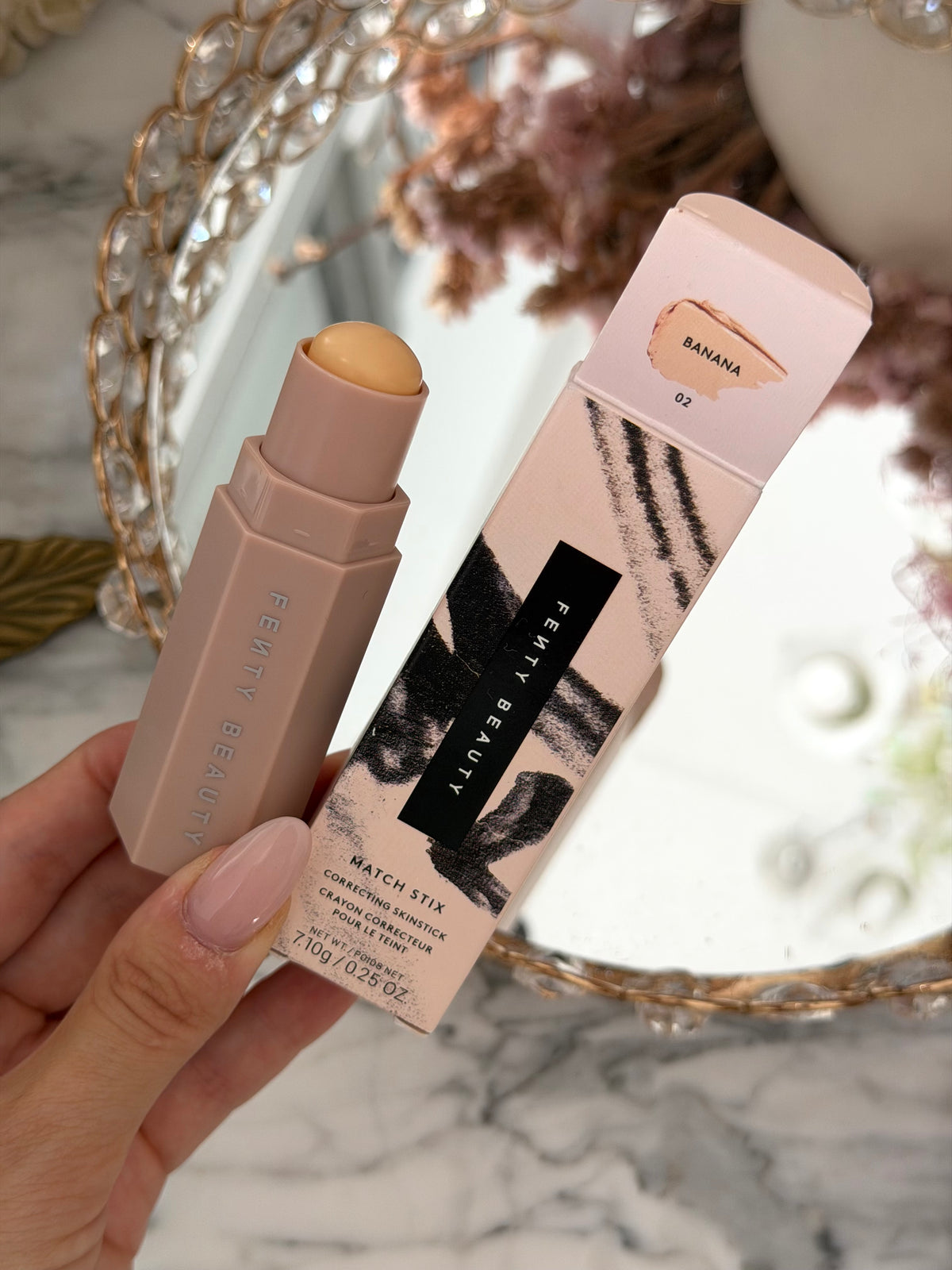 FENTY Match Stix Correcting Skinstick (02)