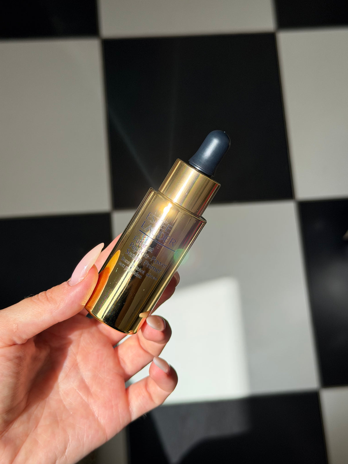 ESTÉE LAUDER Futurist
Peptide-Power Serum Primer