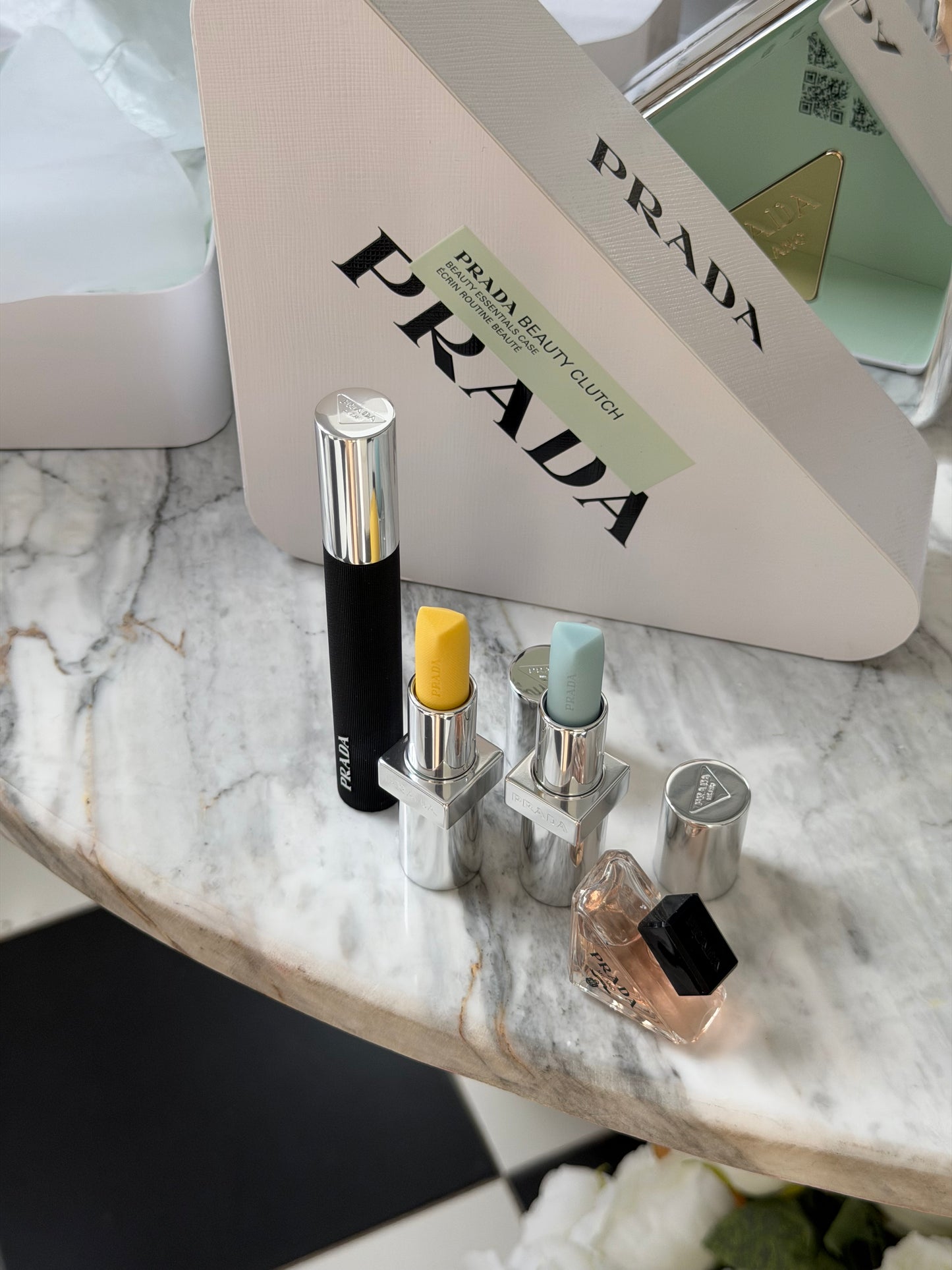 PRADA Beauty Clutch Essentials Case Set
