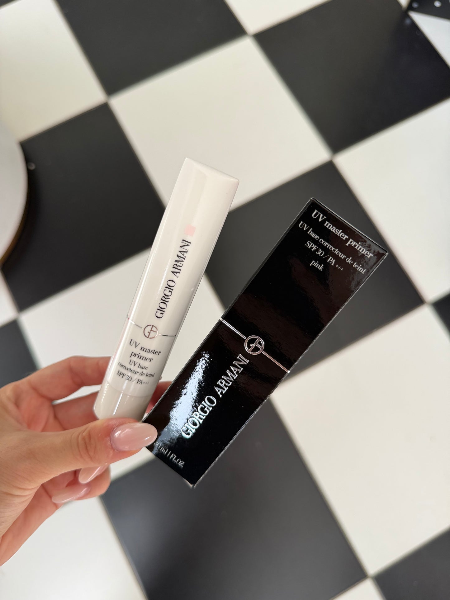 ARMANI UV Master Primer SPF40 PA+++ (Pink)