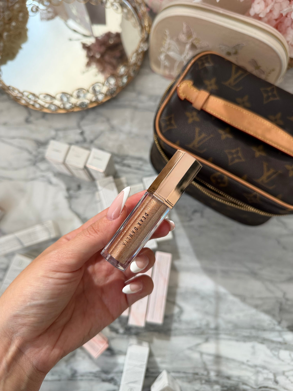 DEAR DAHLIA Paradise Shine Eye Sequins Liquid Eyeshadow - Heroine
