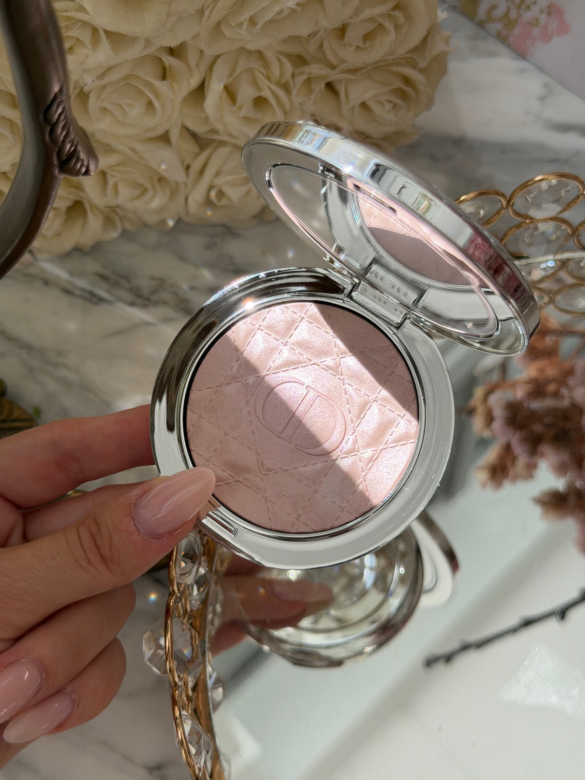 DIOR Forever Glow Luminizer - Illuminating Powder For Face (03)
