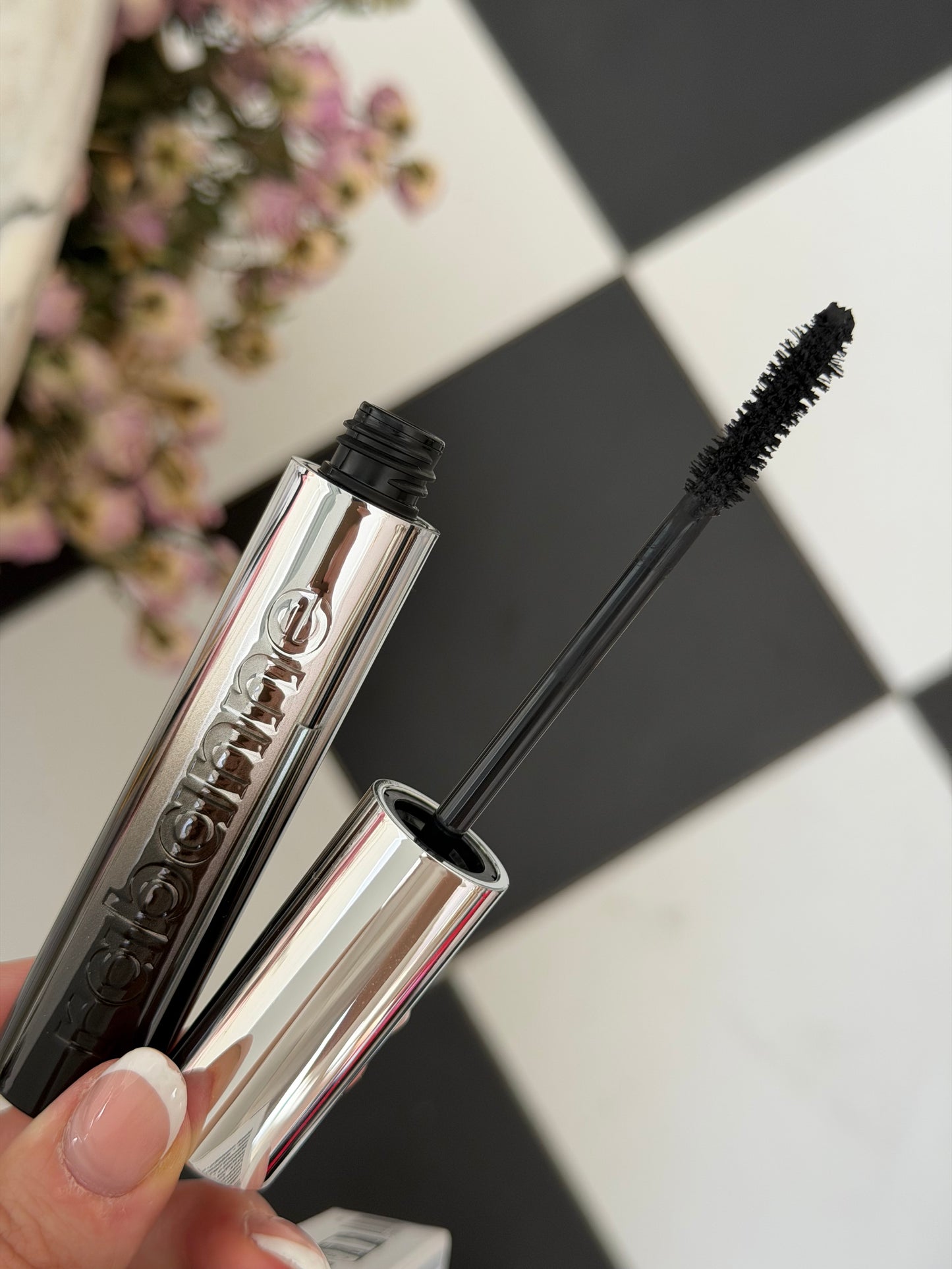 PACO RABANNE
Eyephoria Famous Mascara - Voluminizing 5-in-1
