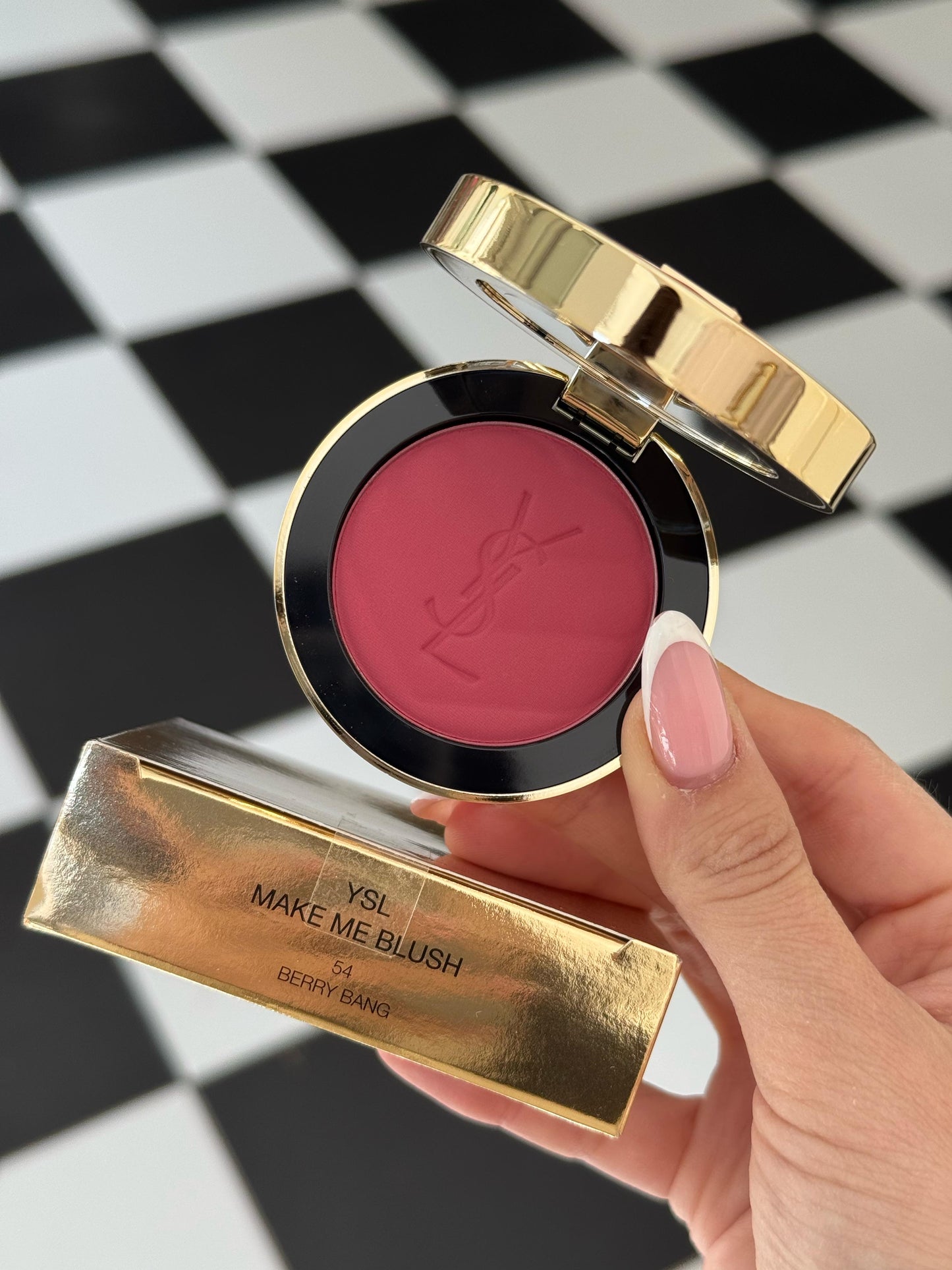 YSL Make Me Blush - Bold Blurring Blush 54