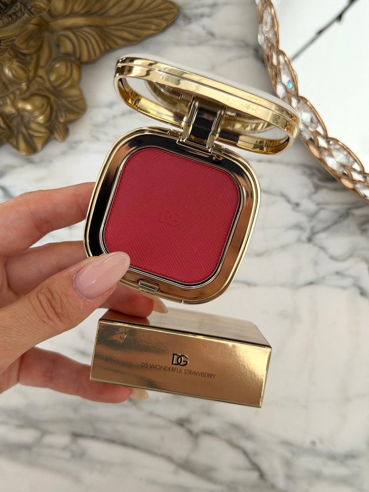 DOLCE & GABBANA
Cheek&Eyes Match - Lasting Blush & Eyshadow Powder (05)
