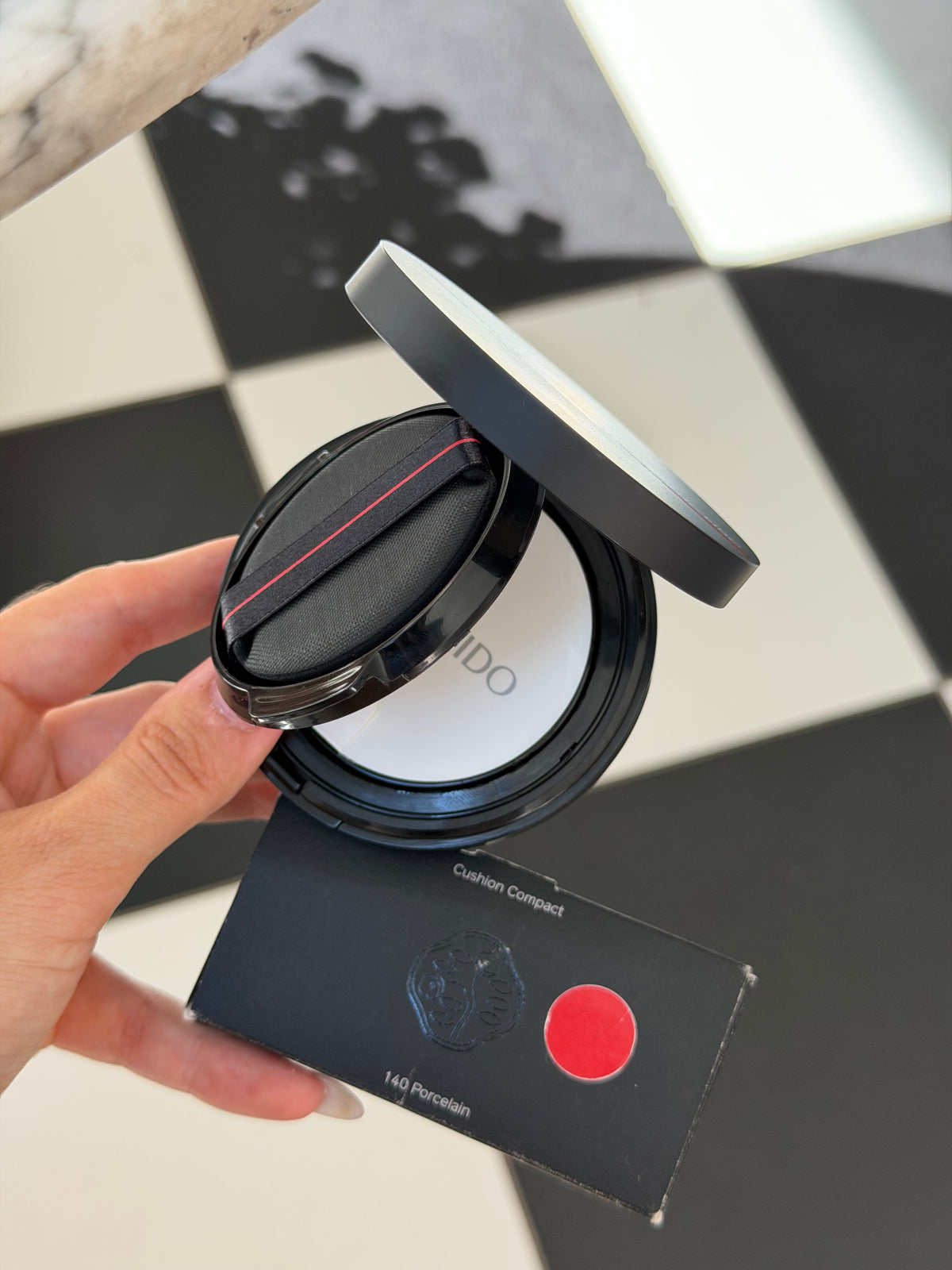 SHISEIDO
Synchro Skin Self-Refreshing Cushion Compact Foundation SPF35