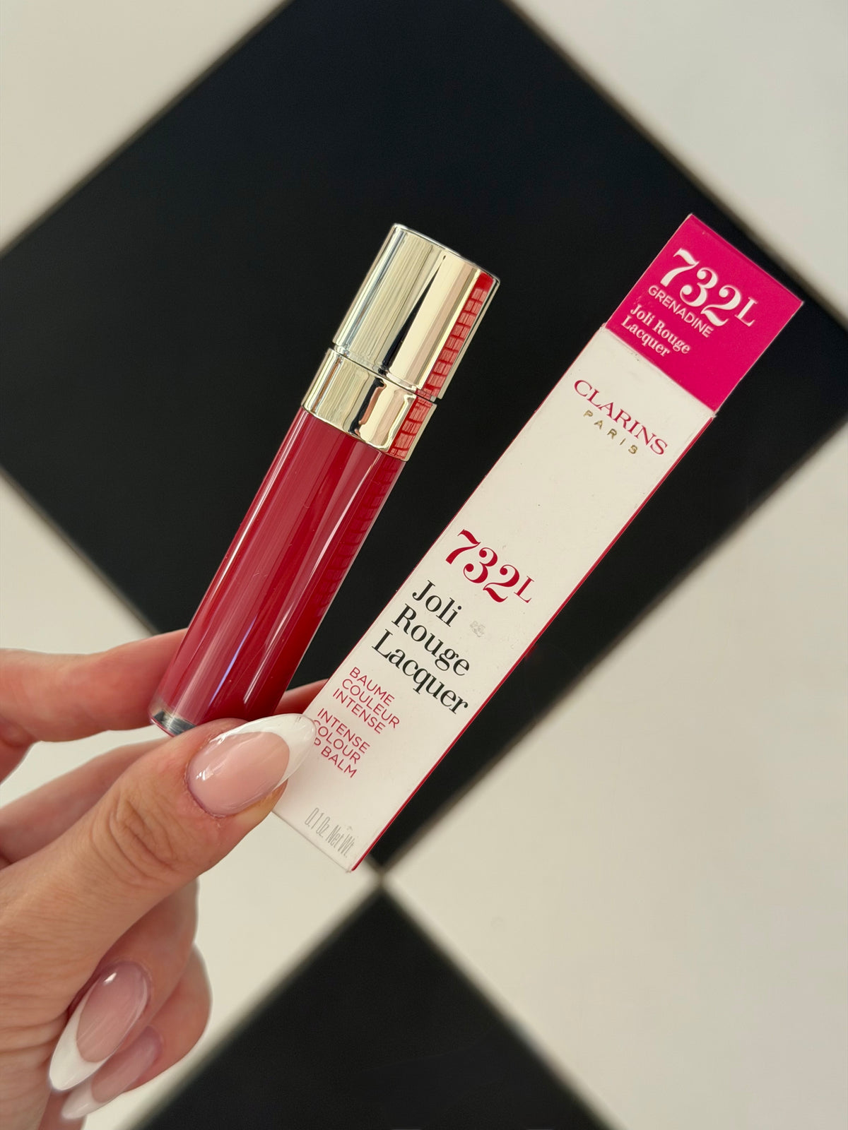 CLARINS
Joli Rouge Lacquer (732L)