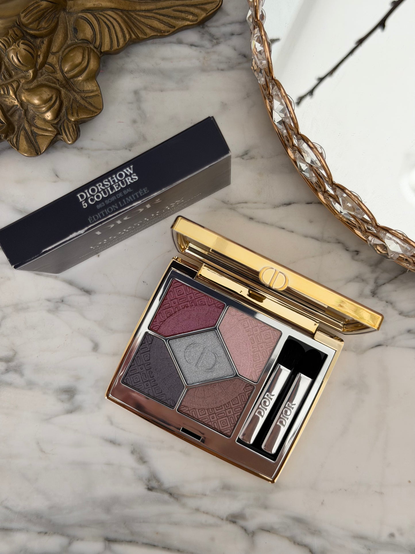 DIOR Diorshow 5 Couleurs - Limited Edition (863)
High-Color Eyeshadow Wardrobe - Longwear Creamy Powder Palette