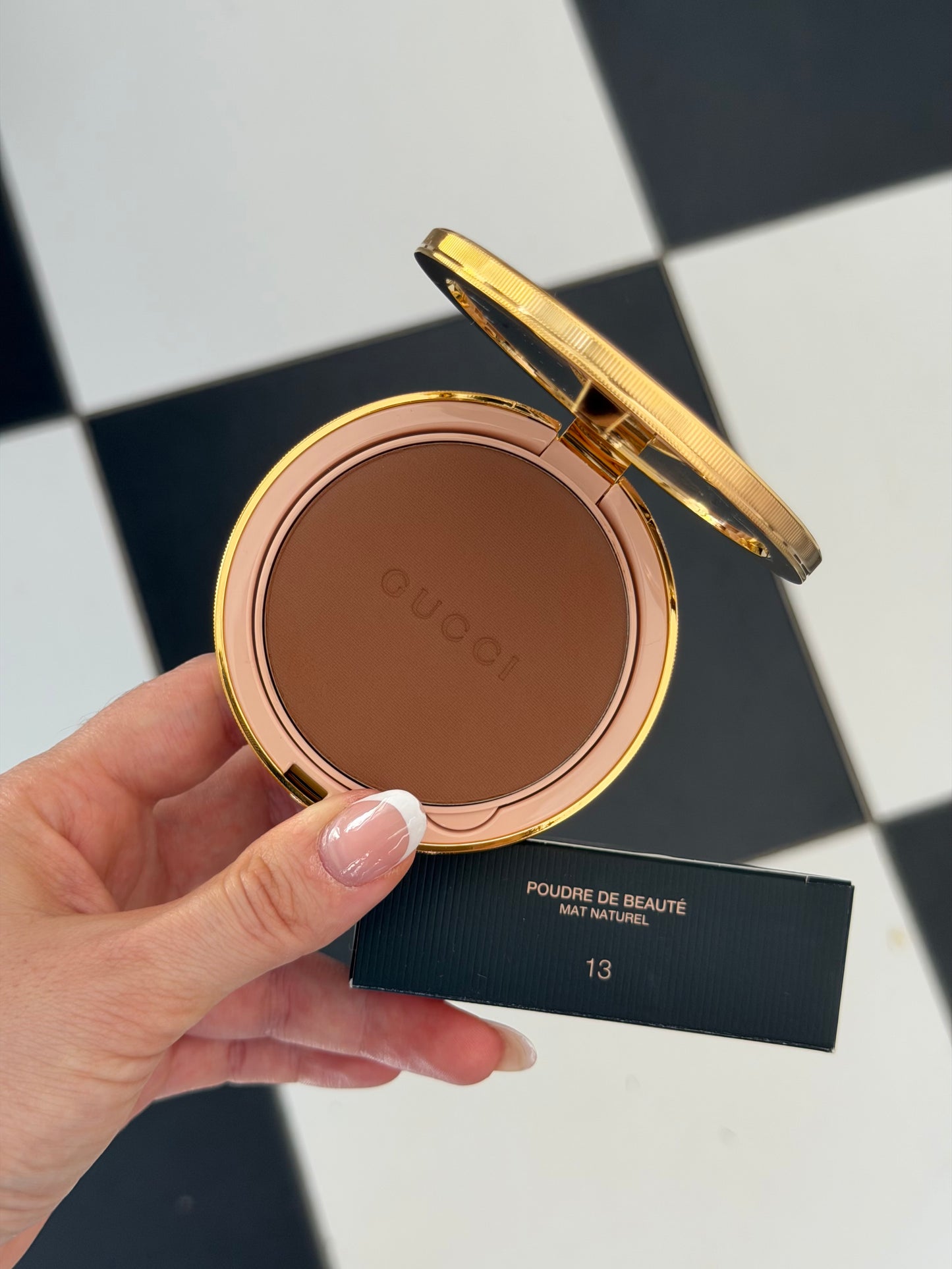 GUCCI Poudre De Beauté Mat Naturel - Face Powder/Bronzer (13)