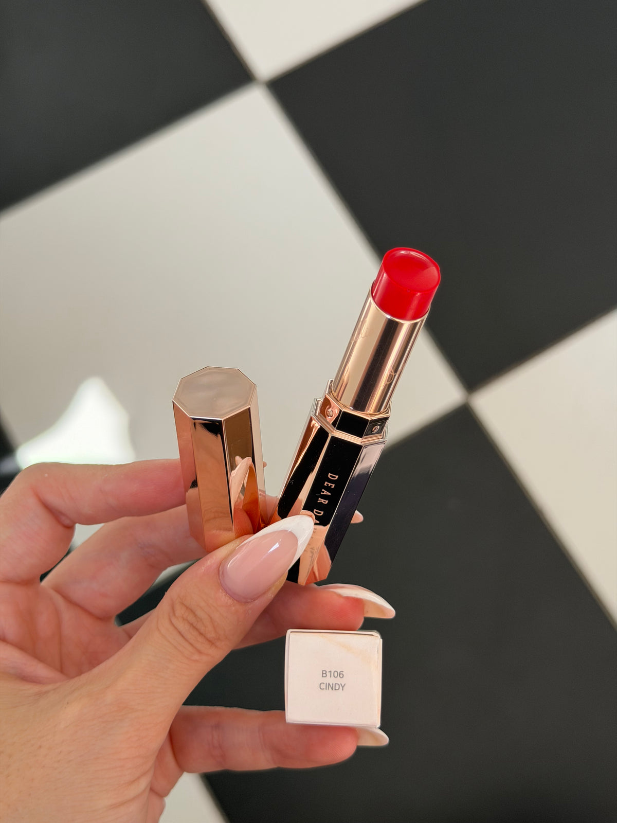 DEAR DAHLIA Blooming Edition - Cindy
Lip Paradise Color Balm - Lip Balm
