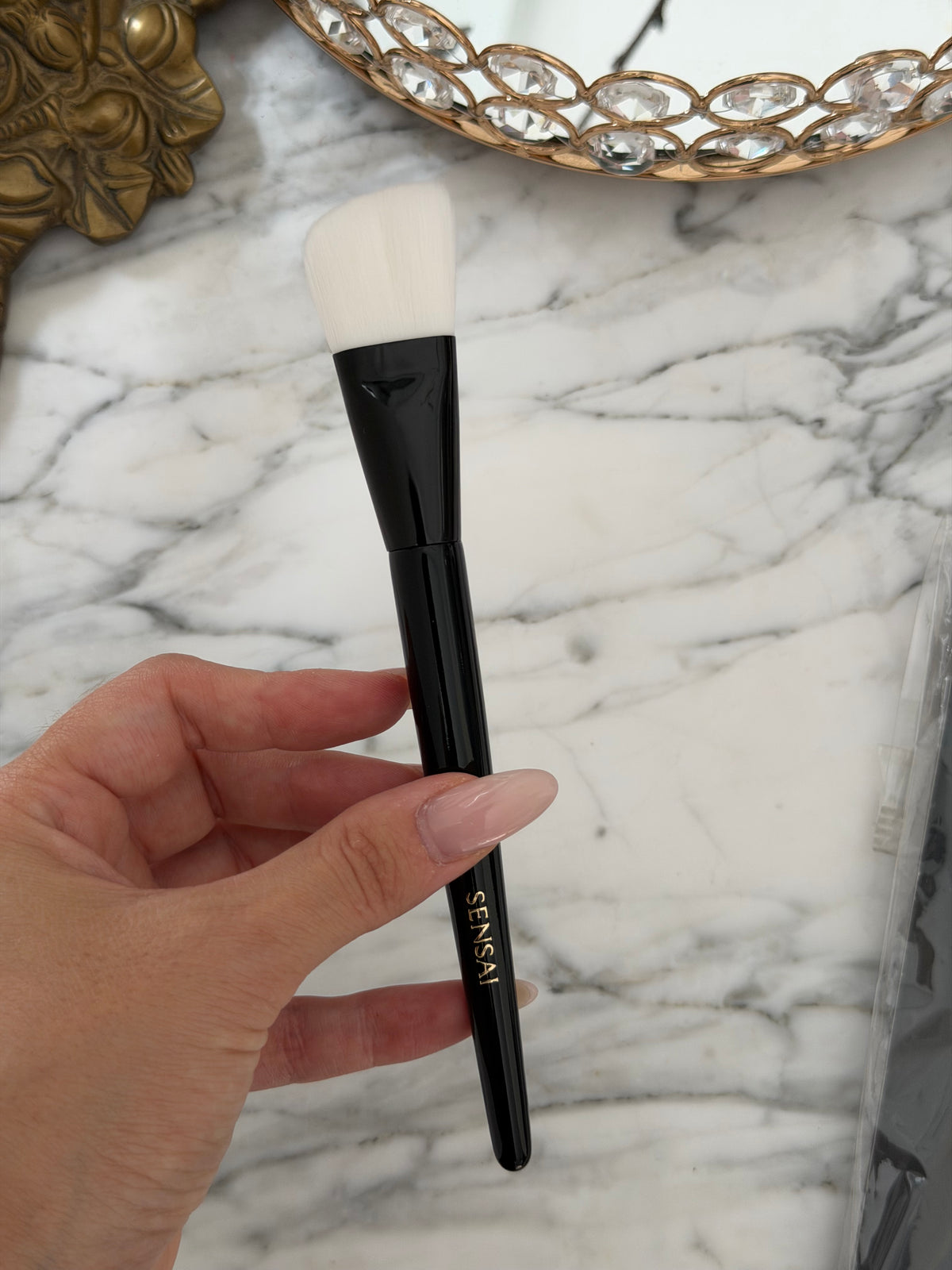 SENSAI Liquid Foundation Brush