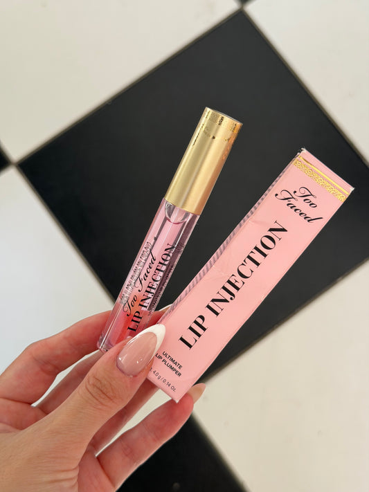 TOO FACED Lip Injection Extreme Lip Plumper - Hydrating Plumping Lip Gloss - Ultimate