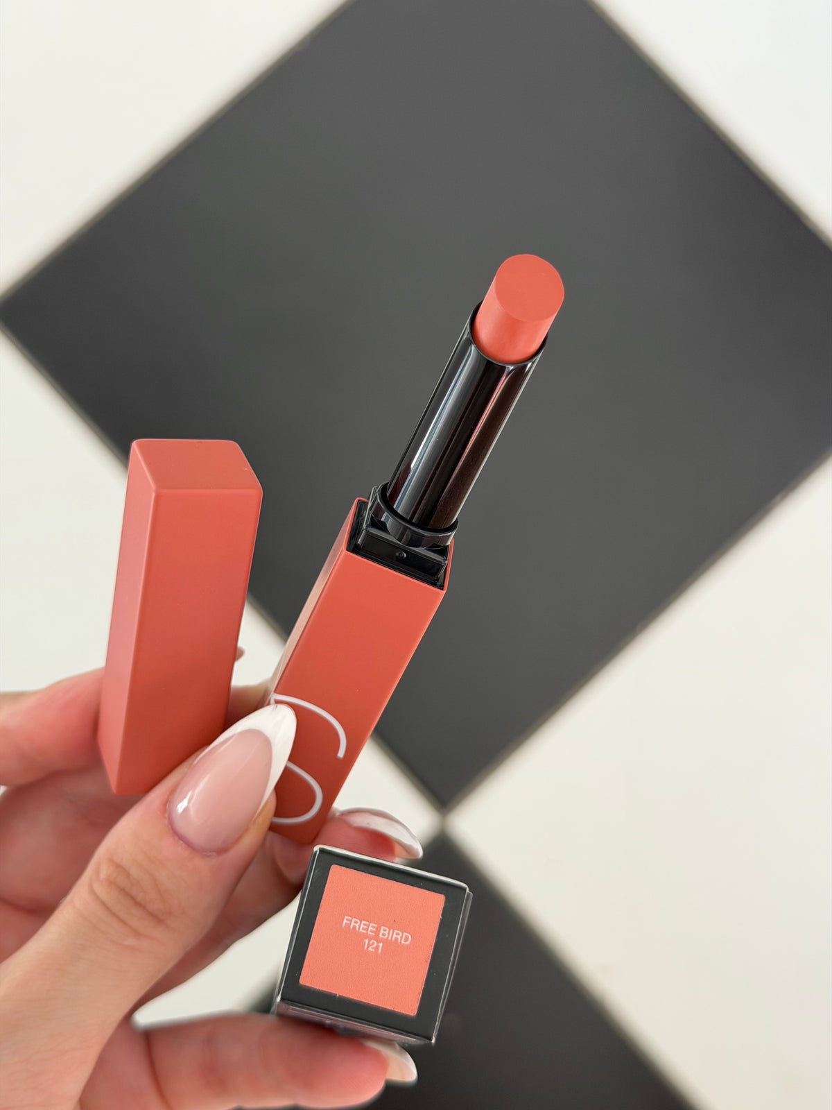 NARS Powermatte Long Lasting Lipstick (121)