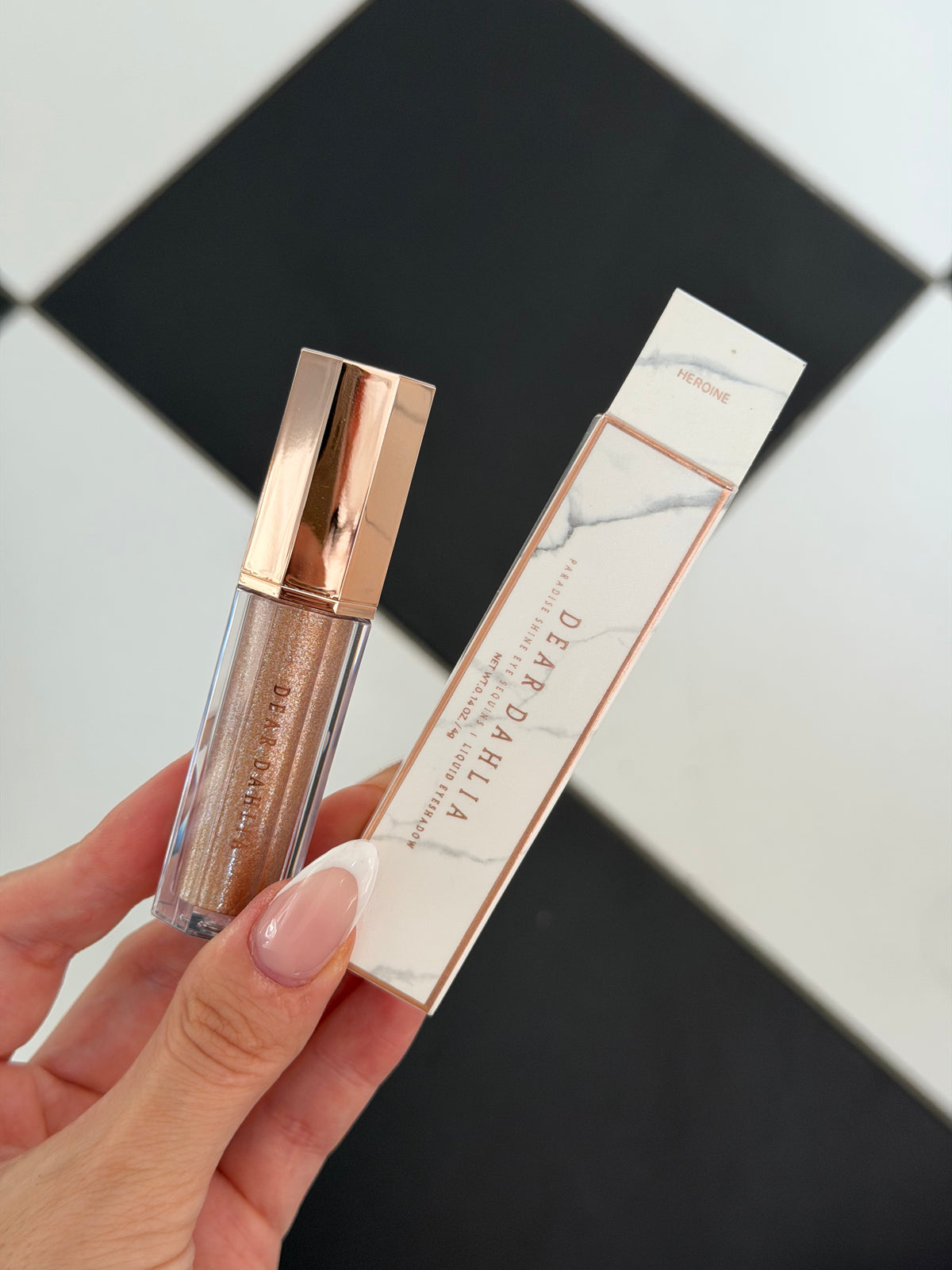 DEAR DAHLIA Paradise Shine Eye Sequins Liquid Eyeshadow - Heroine