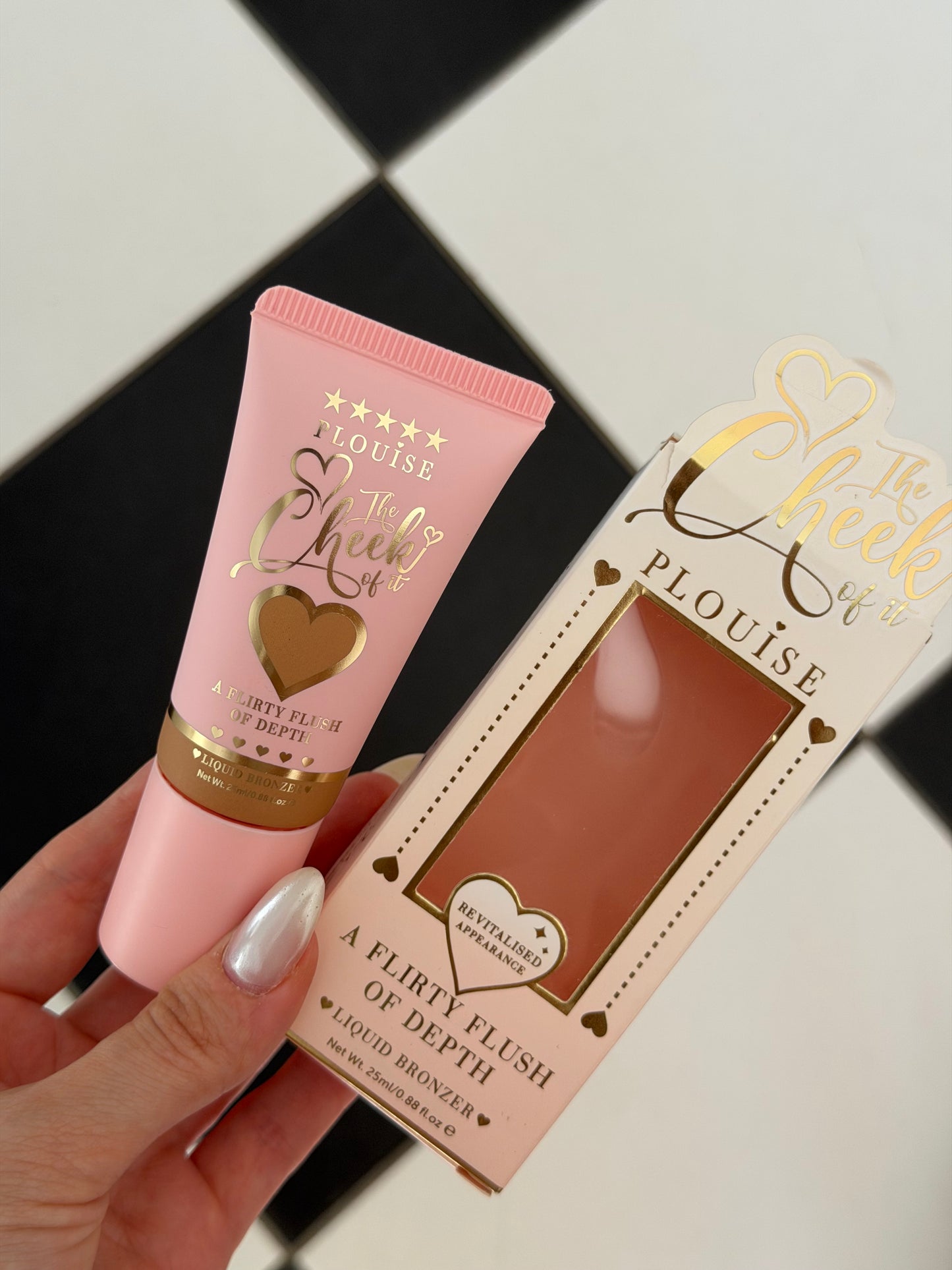 P.LOUISE The Cheek Of It Liquid Bronzer - Caramelted
