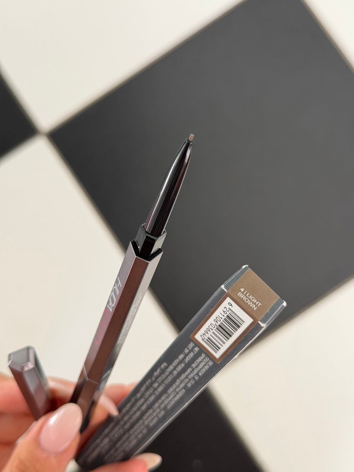 HUDA BEAUTY #BombBrows Microshade Brow Pencil (4)