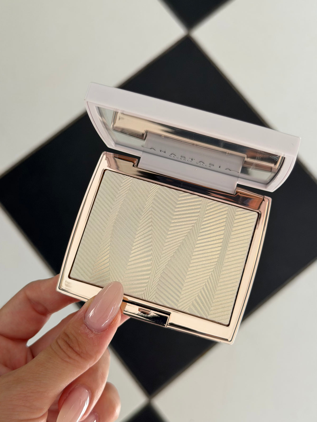 ANASTASIA BEVERLY HILLS Highlighter - Iced Out