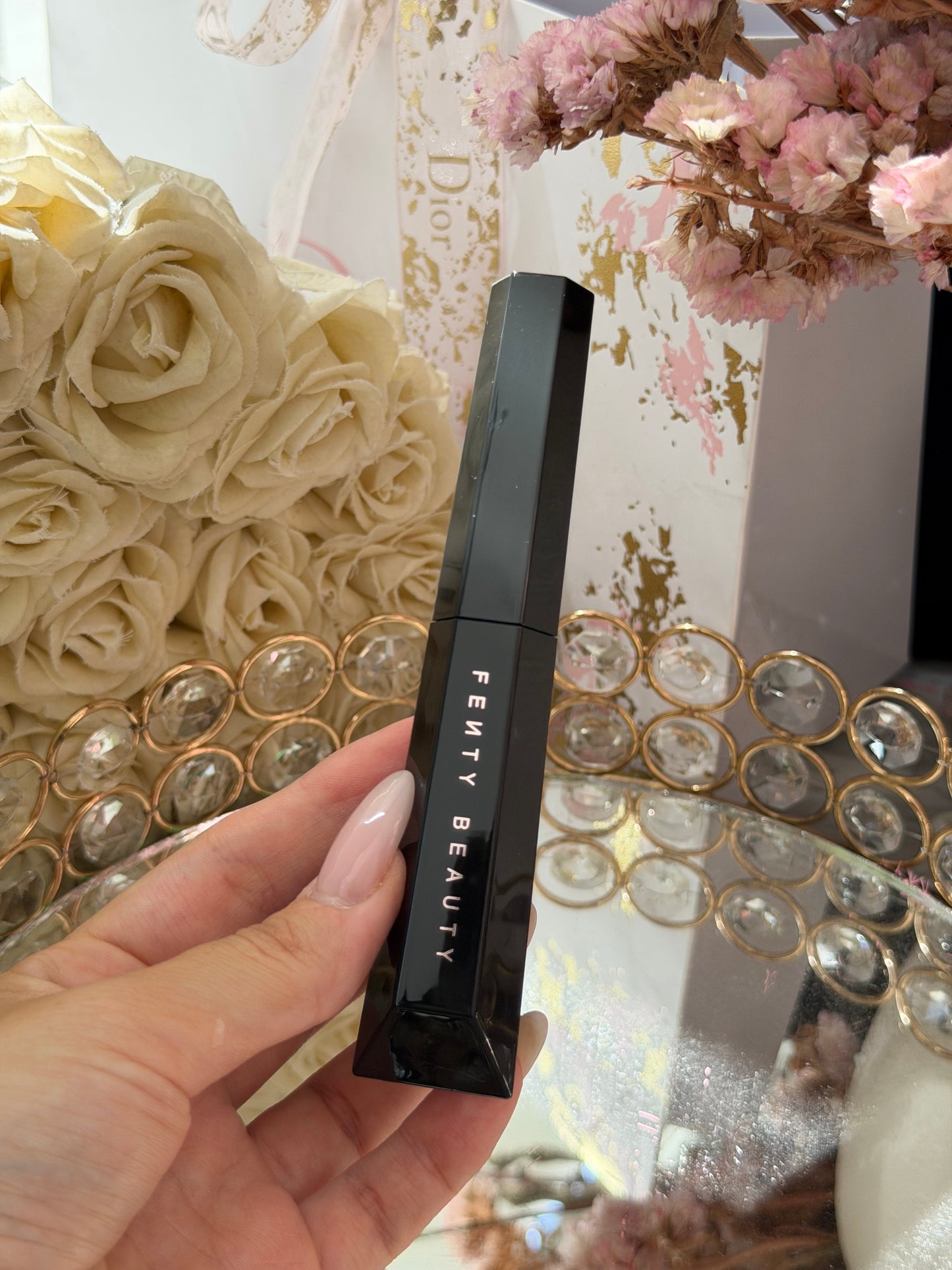 FENTY BEAUTY Hella Thicc Voluminizing Mascara (01)