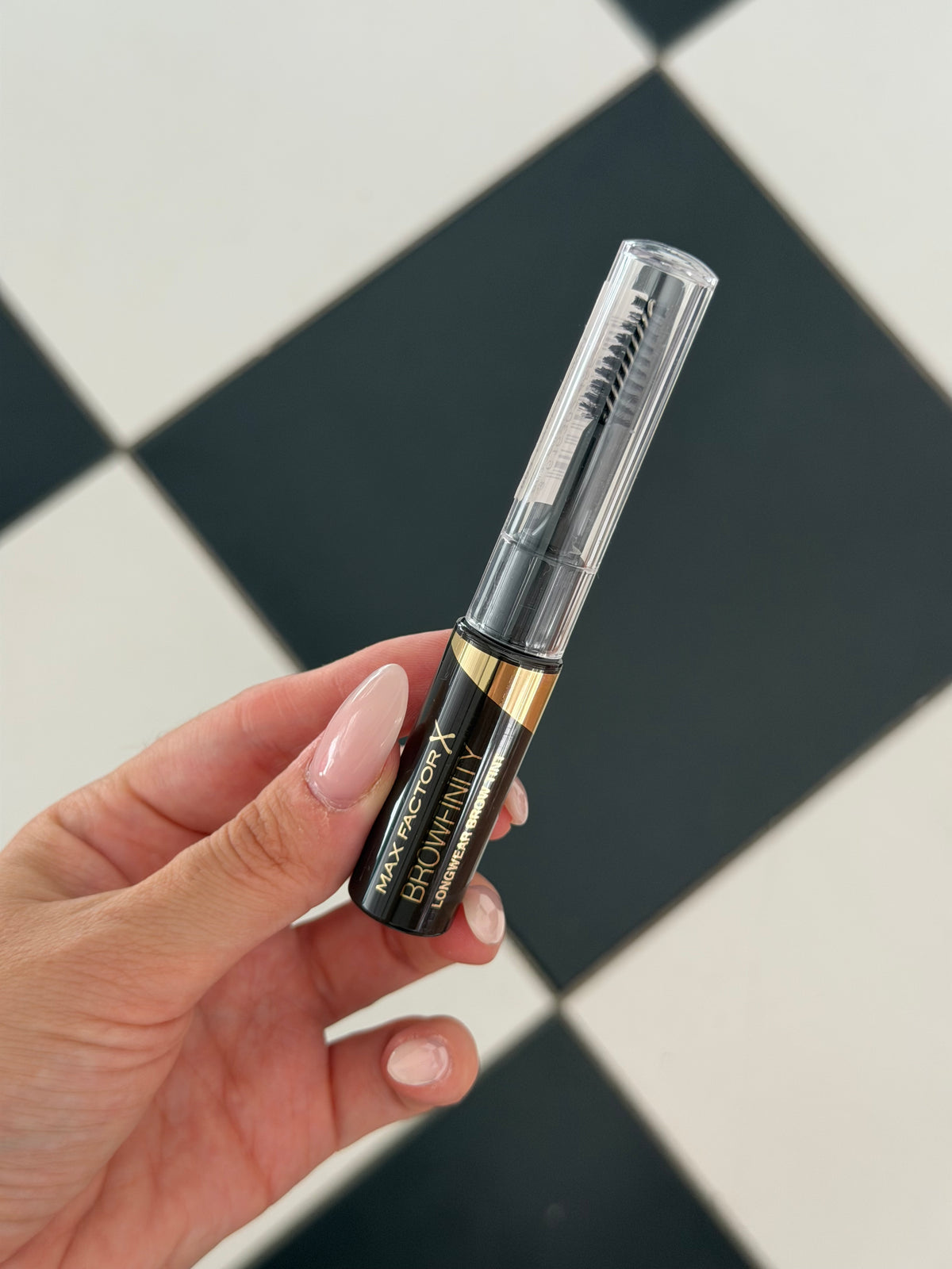 MAX FACTOR Browfinity Longwear Brow Tint