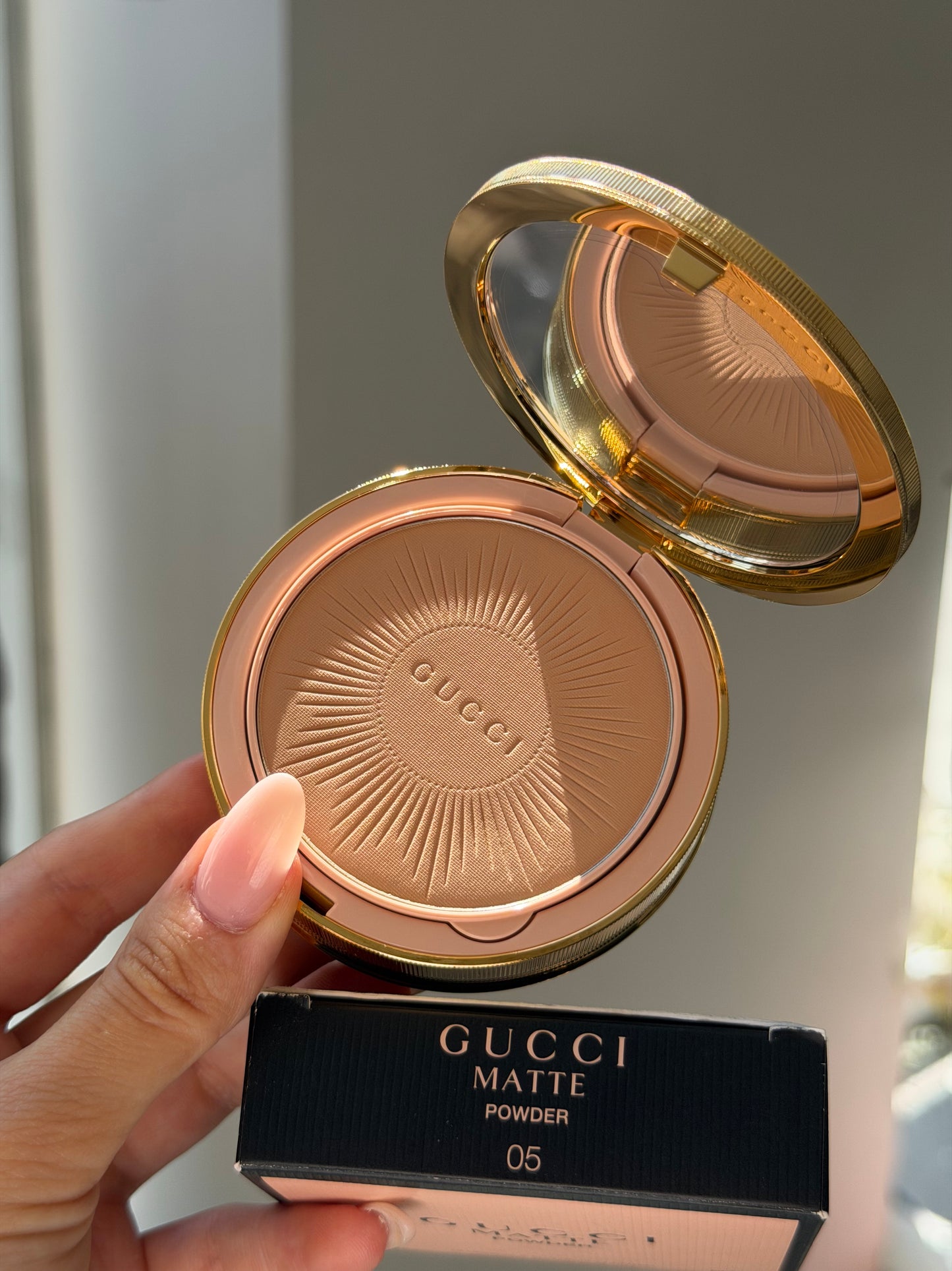 GUCCI Matte Face Powder - Blurring & Mattifying Tinted, Natural Matte (05)