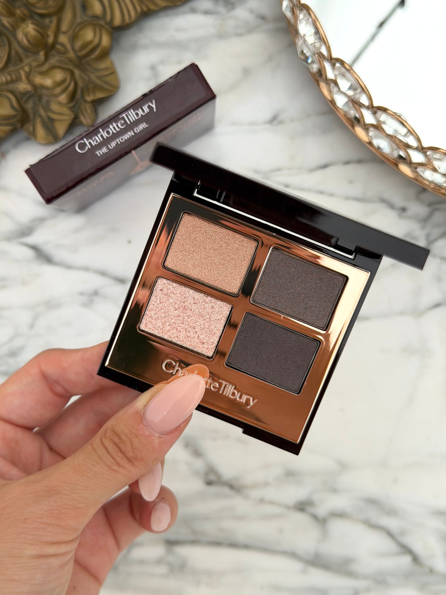 CHARLOTTE TILBURY Luxury Palette - 
The Uptown Girl