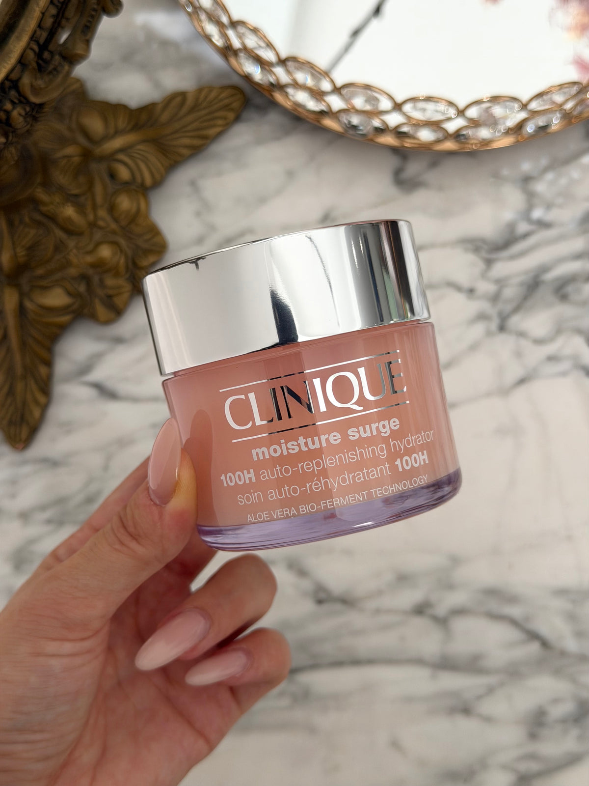 CLINIQUE Moisture Surge™ 100H Auto-Replenishing Hydrator