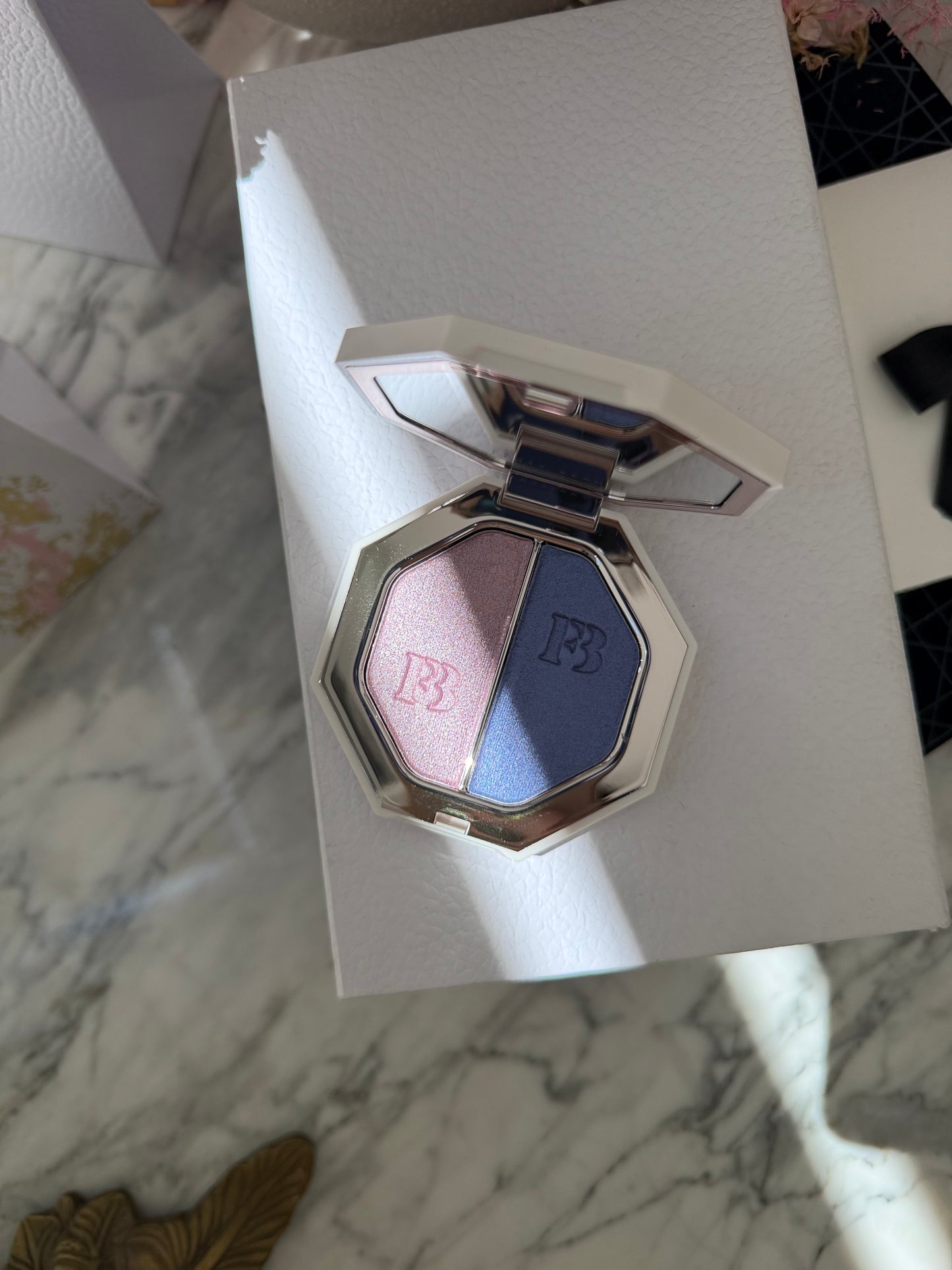 FENTY BEAUTY
Killawatt Foil Freestyle Highlighter Duo
