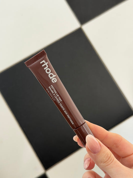 RHODE Peptide Lip Tint
The Tinted Lip Layer - Espresso