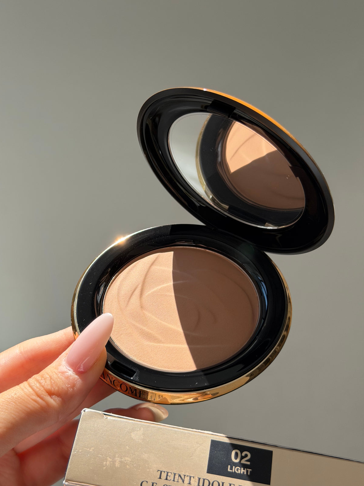 LANCOME Teint Idole Ultra Wear C.E Skin Transforming Bronzer (02)