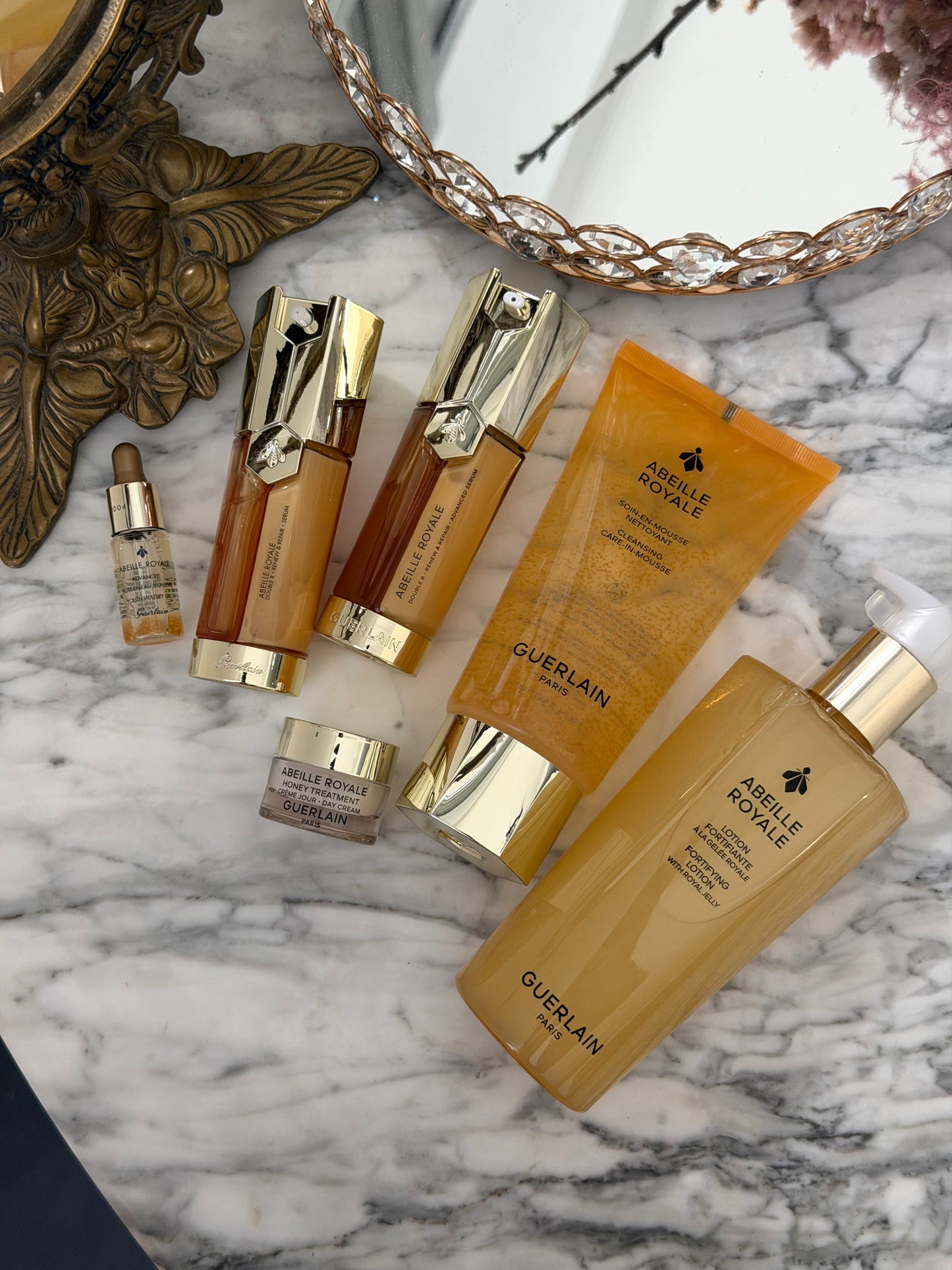 GUERLAIN Abeille Royale Cleansing Care-In-Mousse