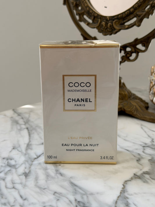 CHANEL Coco Mademoiselle L’Eau Privée
Eau Pour la Nuit Spray - Night Fragrance