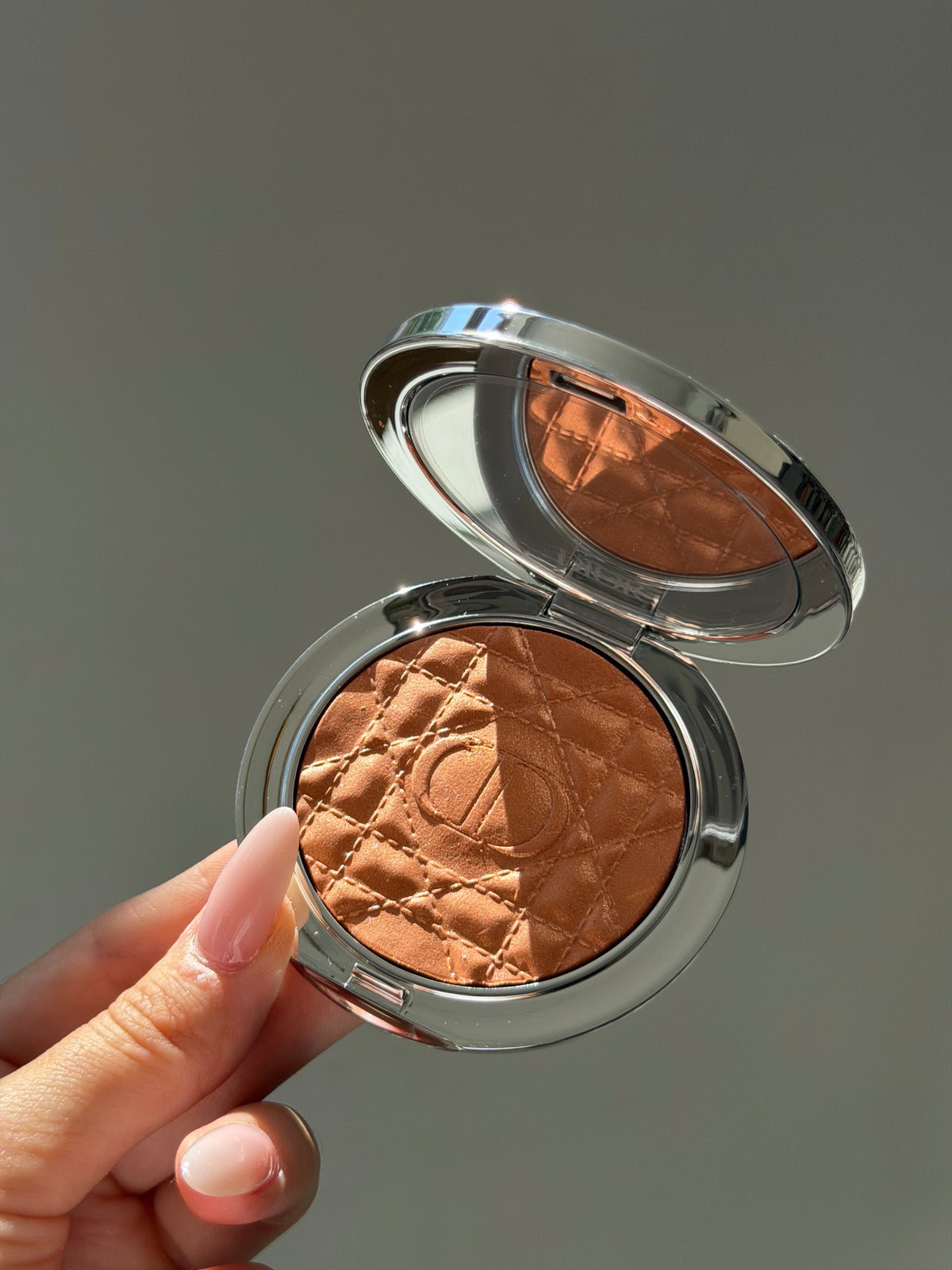 DIOR Forever Glow Luminizer - Illuminating Powder For Face (07)