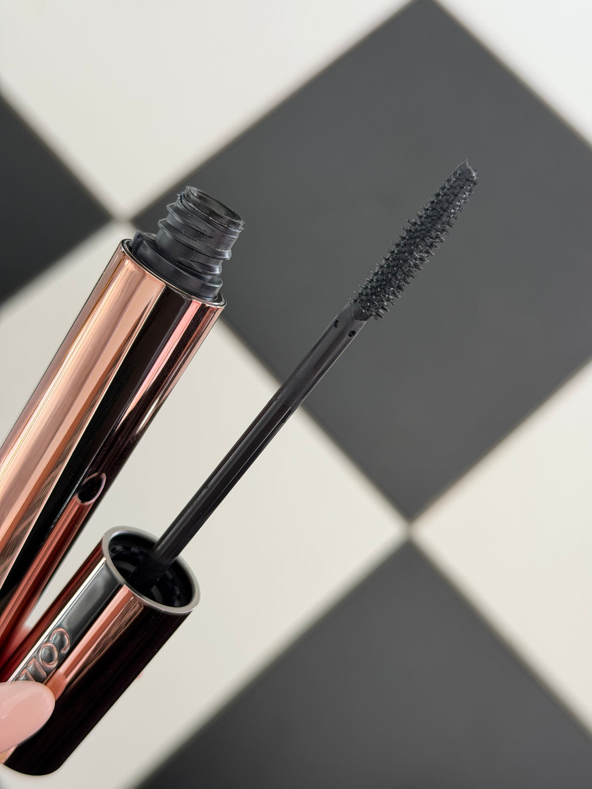 COLLISTAR Infinito Mascara
Extreme Length, Definition Lifting Effect