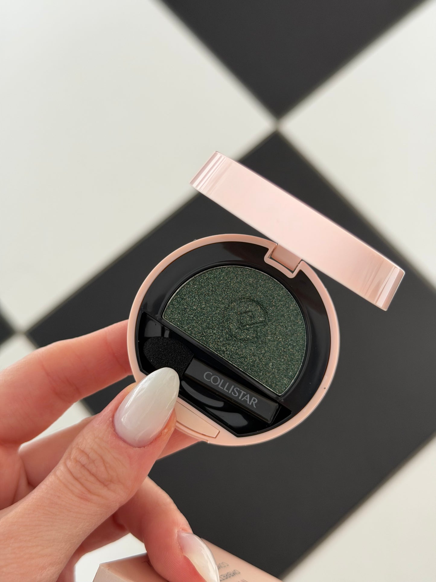 COLLISTAR
Impeccabile Compact Eye Shadow (340)
