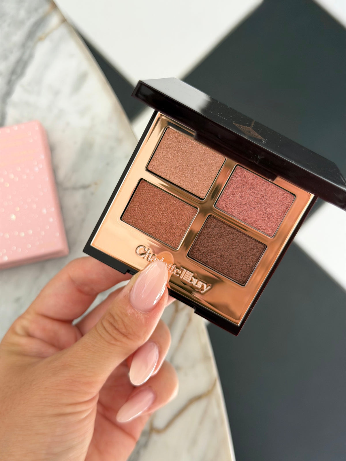 CHARLOTTE TILBURY Luxury EyeShadow Palette Of Pops - Pillow Talk
