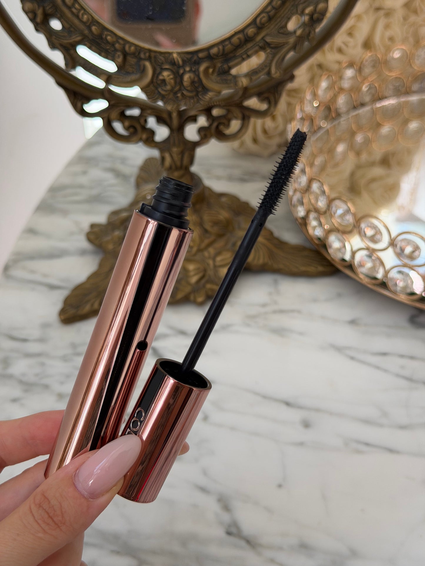 COLLISTAR Infinito Mascara
Extreme Length, Definition Lifting Effect