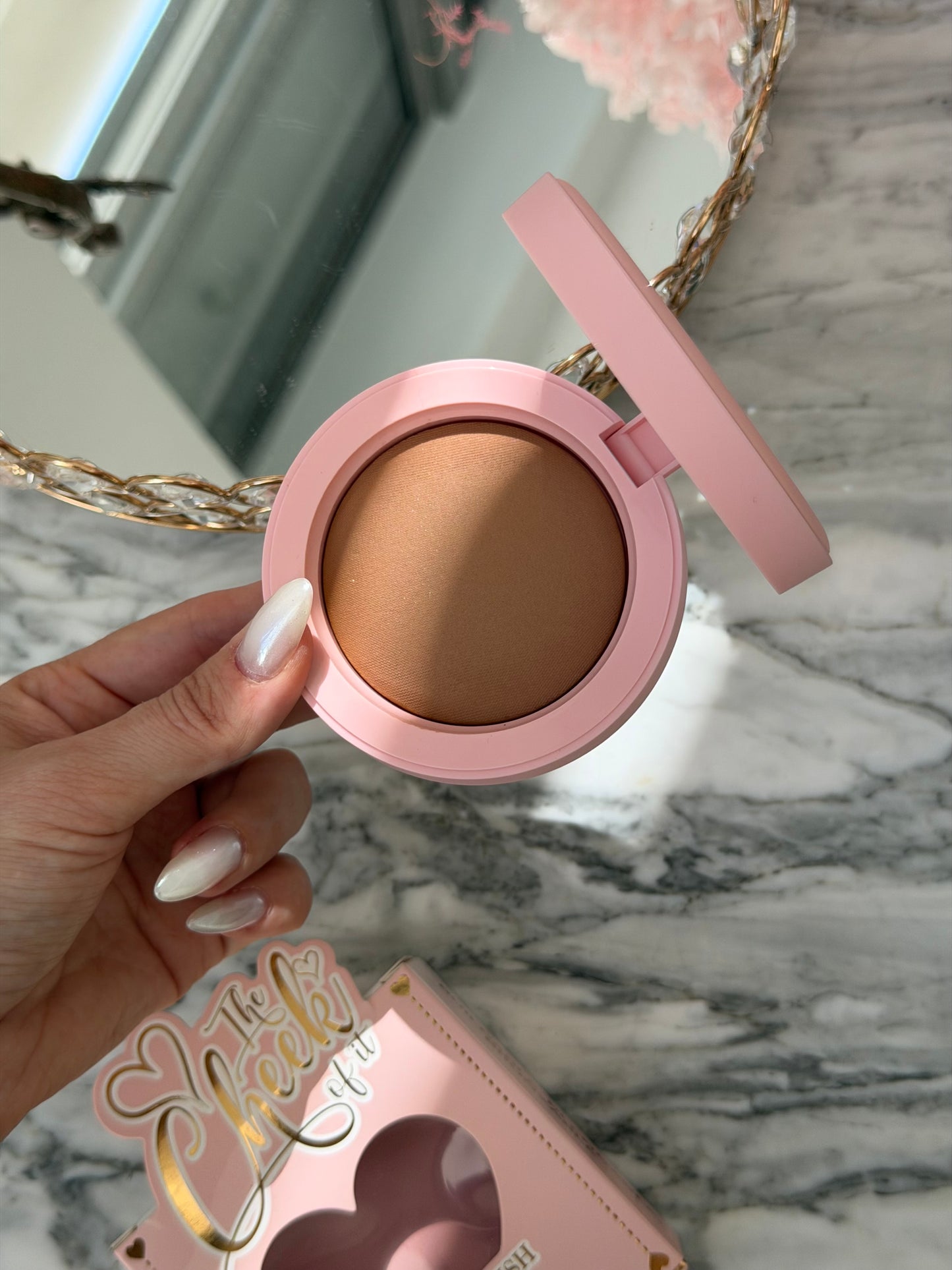P.LOUISE The Cheek Of It Baked Bronzer - Caramelted